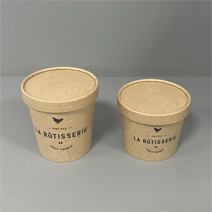 Bols chauds à soupe en papier